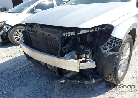 2016 Mercedes-Benz Gla 250 z USA, uszkodzony, nr VIN WDCTG4EB2GJ256889